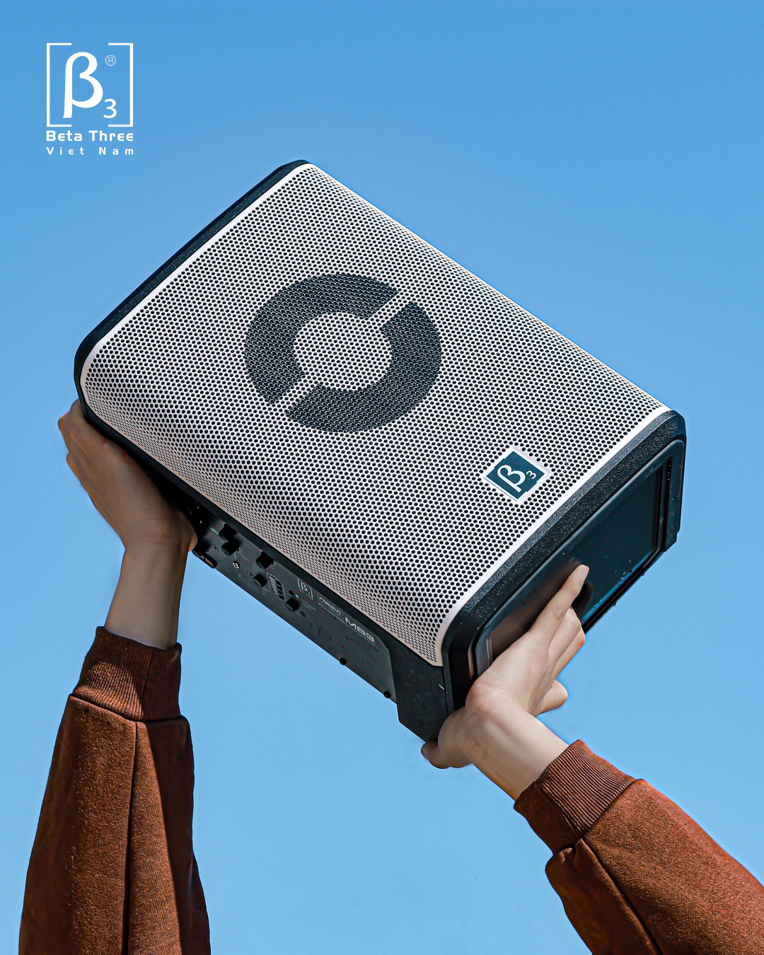 mb3-loa-bluetooth-di-dong-thong-minh-beta-three.jpg